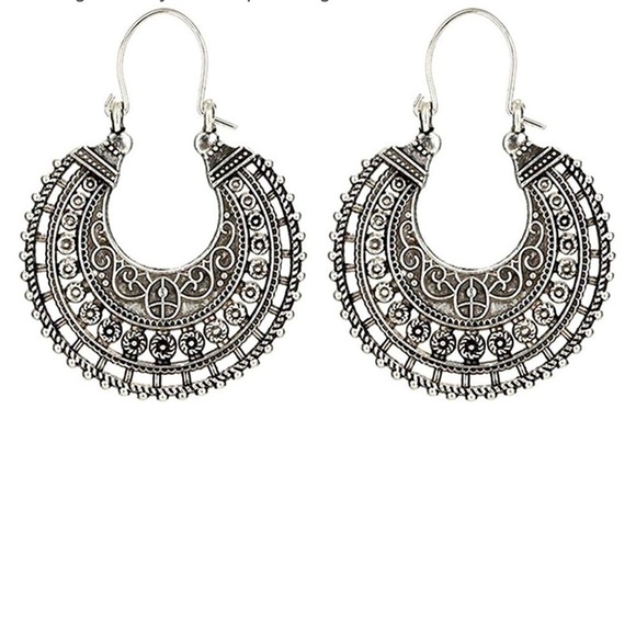 NEW-BOHO Intricate Hook Style Dangle Drop Earrings - Picture 3 of 3
